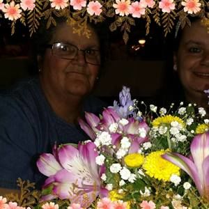 Meet your Posher, Pamela